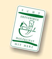 Unter diesem Markenzeichen sind ein großer Teil der Hersteller erzgebirgischer Volkskunst vereint. Nur Produkte, welche im deutschen Teil des Erzgebirges gefertigt werden, dürfen damit gekennzeichnet werden.